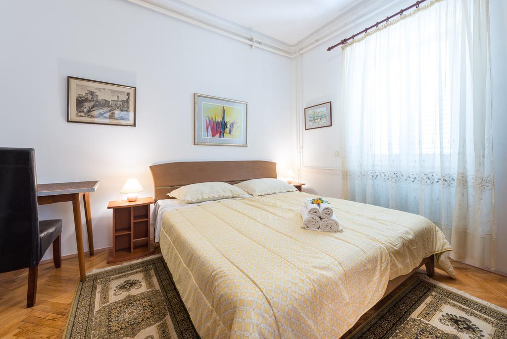 K&L Central Apartments ドゥブロブニク エクステリア 写真